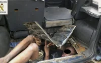 Deux clandestins découverts sous les sièges d'une voiture à Melilla