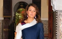 Première réaction de Hind Achabi, libérée après deux ans de prison pour « adultère » (vidéo)