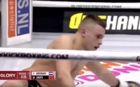 Mohamed Jaraya KO par Murthel Groenhart (vidéo)