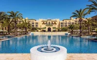 Quels sont les établissements marocains nominés pour le Prix "Villégiature awards ?