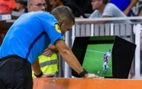 La VAR dans le championnat de football marocain