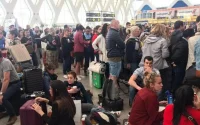 Bloqués à Marrakech, des touristes français appellent Macron à l'aide