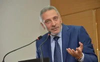 Moulay Hafid Elalamy donne 200 millions de dirhams pour le fonds contre le coronavirus