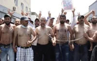Maroc : des chauffeurs de taxi manifestent, chaines au cou