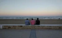 Ceuta : un Marocain voulant retourner au Maroc à la nage arrêté