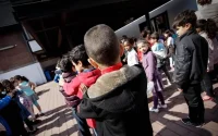 Covid-19 : l'OMS déconseille la réouverture des écoles dans les pays à fort taux de contaminés