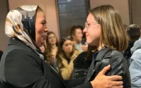 Emmanuel Macron distingue Latifa Ibn Ziaten