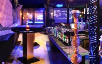 La ville de Fès fait la chasse aux cafés chicha