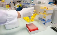 Le Maroc veut développer la recherche biomédicale