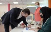 France : rejet d'un amendement anti-voile pour les assesseurs de bureaux de vote