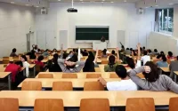 Persistance des discriminations envers les Maghrébins dans les universités françaises (PDF)