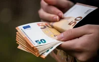 Transferts MRE en hausse, mais le déficit commercial du Maroc explose : les chiffres de l'Office des Changes