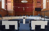 Carcassonne : un Marocain frappe sa femme et ses enfants, 18 mois de prison