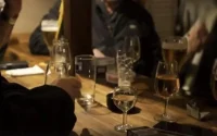 Descente de la gendarmerie dans un bar illégal à Marrakech