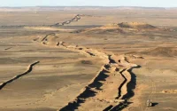 Maroc : les FAR renforcent le mur de défense au Sahara