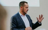 Nicolas Bay bientôt jugé pour incitation à la haine raciale envers les musulmans