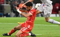 Noussair Mazraoui content de ses débuts avec Bayern Munich