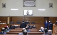 Pass vaccinal dans les tribunaux : les avocats maintiennent leur position
