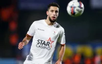 Radouane au chevet de son fils, Sofiane Kiyine, victime d'un grave accident