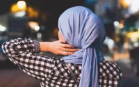 Des femmes voilées refoulées à l'entrée d'un restaurant à Rabat