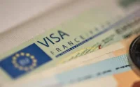 Une retraitée marocaine « dégoûtée » après le refus du visa par la France