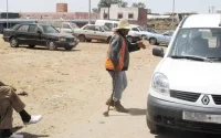 À Salé, les gardiens de parking font la loi