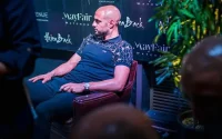 Sofyan Amrabat : Manchester United sous pression
