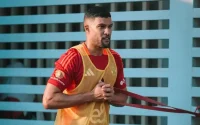 Trop gros, Yahia Attia Allah doit faire un régime