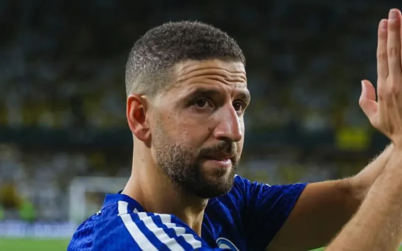 Une dispute lui coûte Manchester United : Adel Taarabt raconte le jour où Ferguson était venu le voir