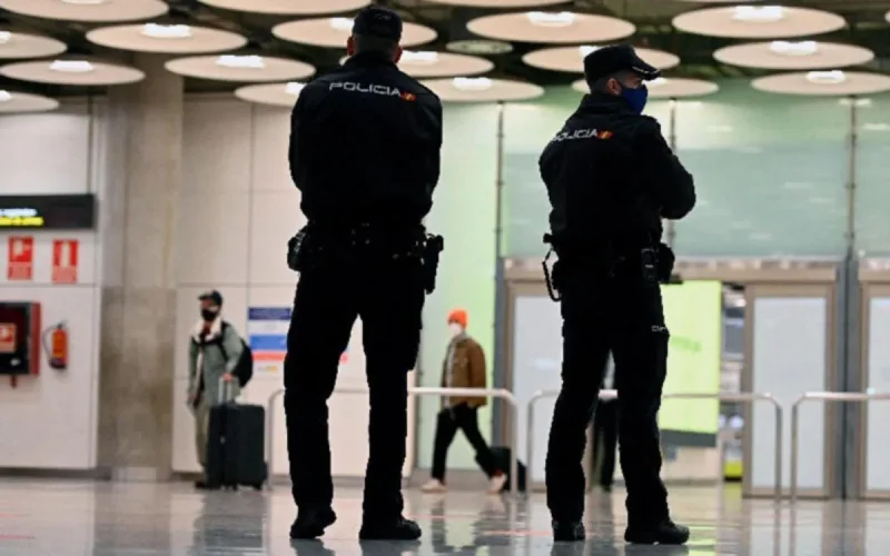 Aéroport de Madrid : évasion spectaculaire de trois Marocains