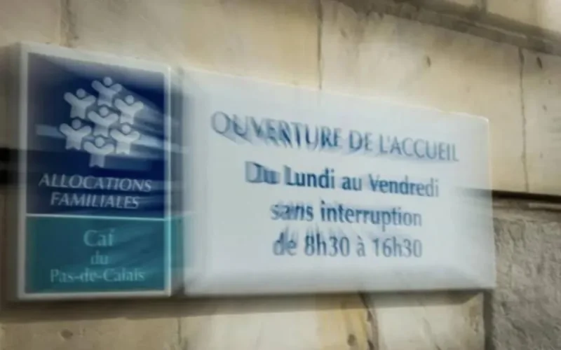 Une famille perçoit 60 000 € d'aides de la CAF alors qu'elle vit au Maroc