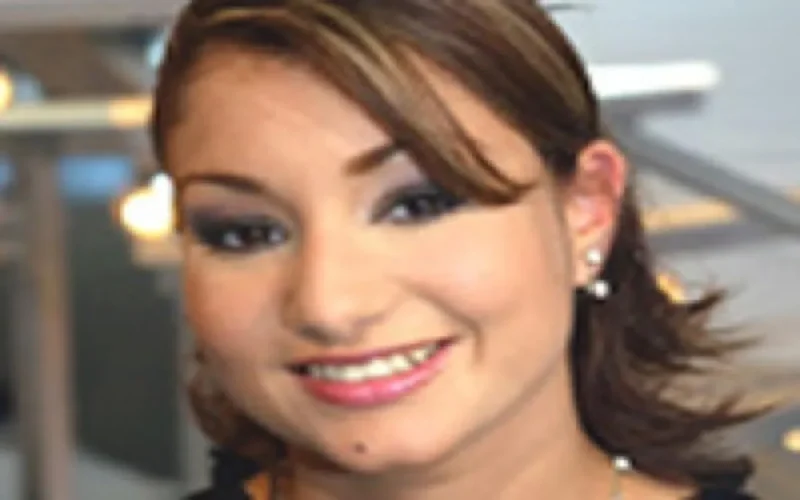 Asma Lazreq 