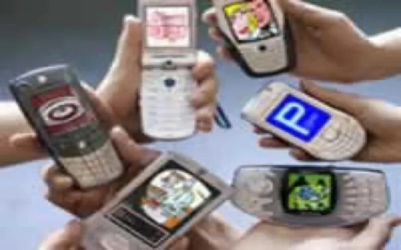 Pub, promotions et jeux SMS : Des escrocs profitent du vide juridique