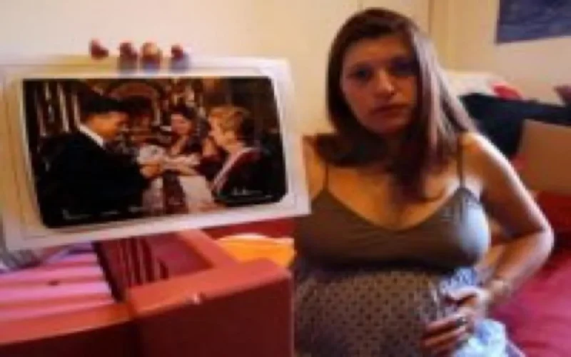 Un futur papa expulsé en toute hâte vers le Maroc