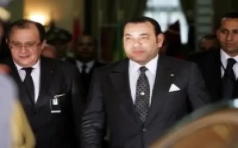 Le Roi veut élargir la classe moyenne