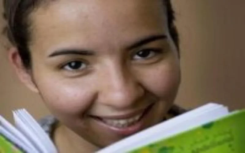 Najiba Abdellaoui remporte le premier prix de poésie au Pays Bas