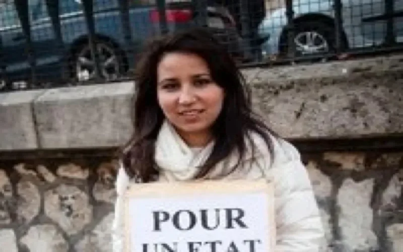 Farah Abdelmoumni de retour en France