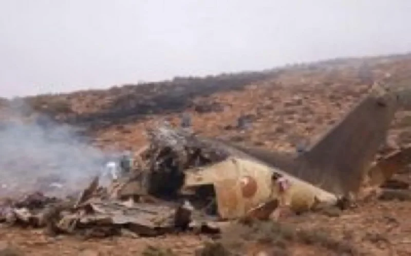 Crash d'un avion militaire à Guelmim, 80 morts