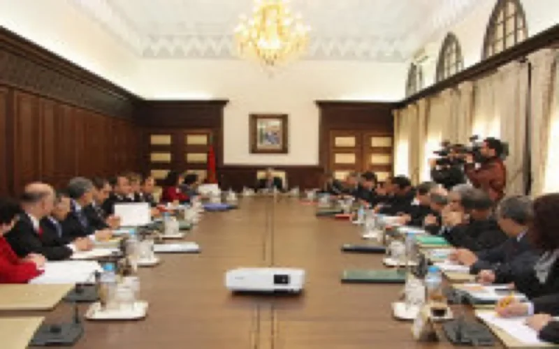 Neuf ministres démissionnent du gouvernement El Fassi 