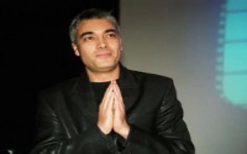 Khalid Benchegra, personnage principal d'une série américaine