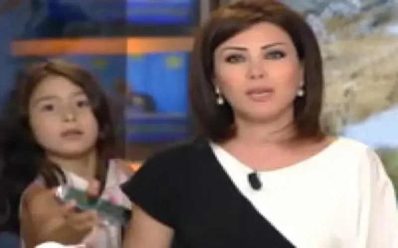 Insolite : Une fillette entre au studio en plein journal de Médi1tv