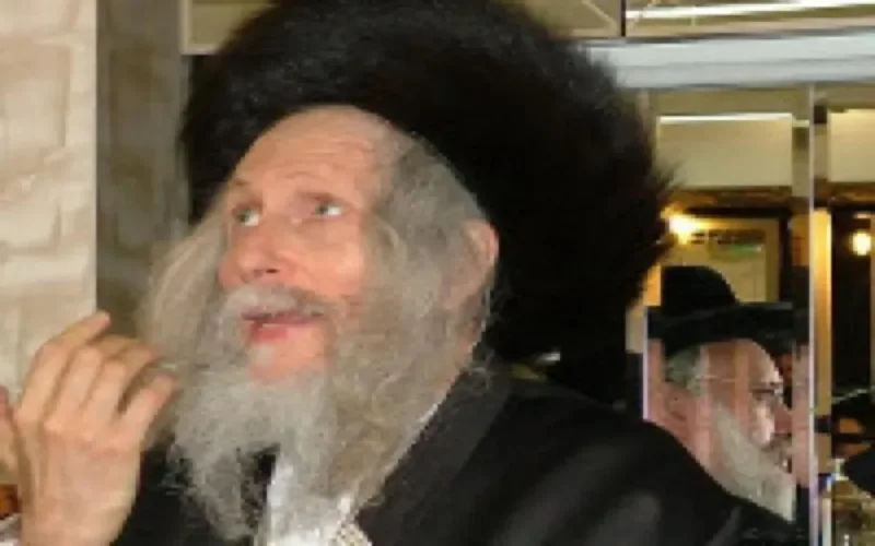 Le rabbin Eliezer Berland accusé de pédophilie en Israël, a quitté le Maroc pour l'Egypte