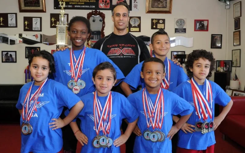 Vidéo : bienvenue à la "Hamid's Academy Brockton"