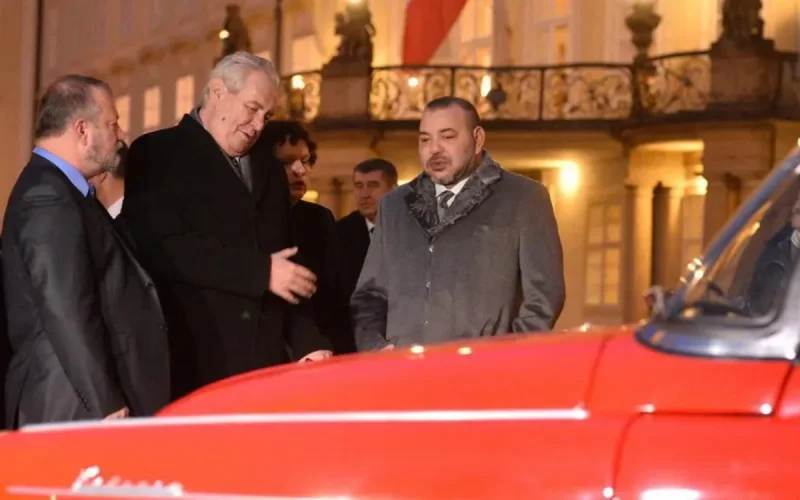 Des voitures de collection offertes au roi Mohammed VI (photos et vidéo)
