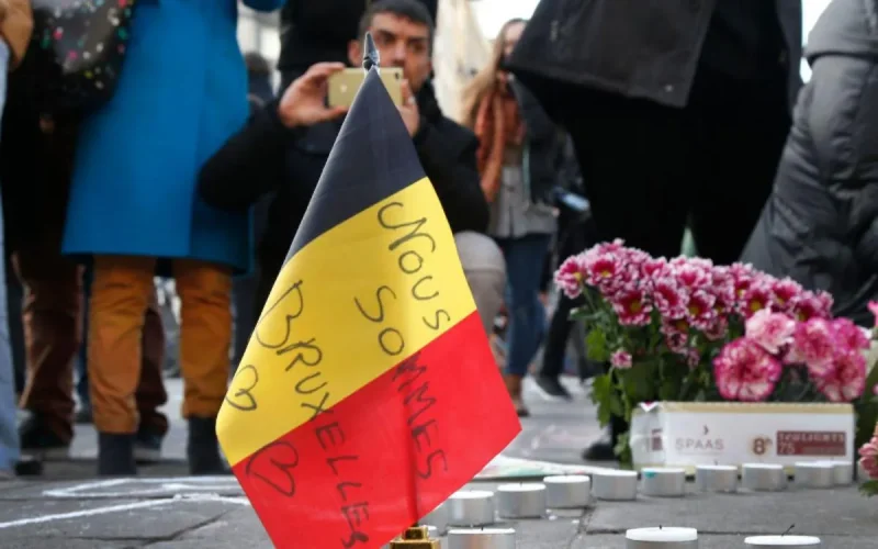 « Pourquoi les musulmans ne descendent pas en masse dans la rue pour condamner ? »