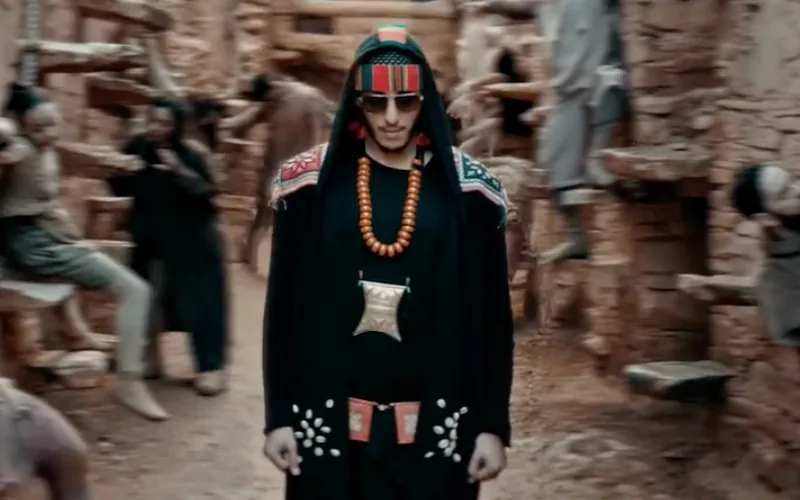 Découvrez le dernier clip de Fnaïre - "Ngoul Mali"