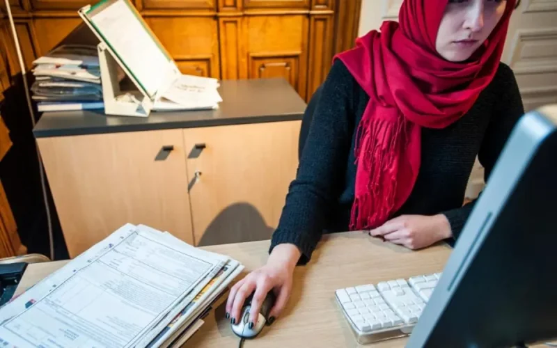 Bruxelles : les signes religieux autorisés pour les employés du métro