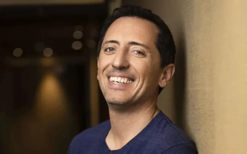 Gad Elmaleh ne ressemble plus à ça (photo)