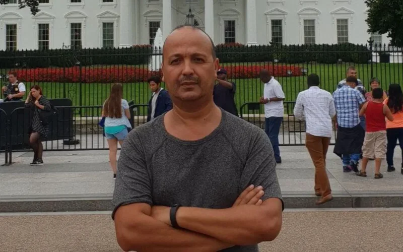 L'ex-capitaine Mustapha Adib demande l'asile politique aux Etats-Unis
