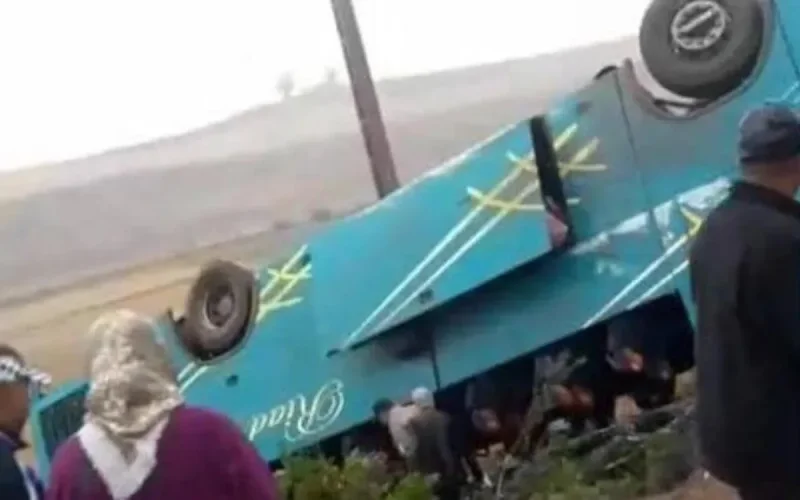 Maroc : 12 blessés dans le renversement d'un autocar près de Larache